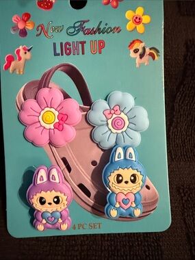Light Up Kids Shoe Charms - Pink & Light Blue Flower and Character Set